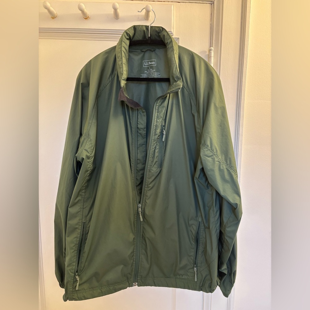 L.L. Bean Men's Forest Green Windbreaker